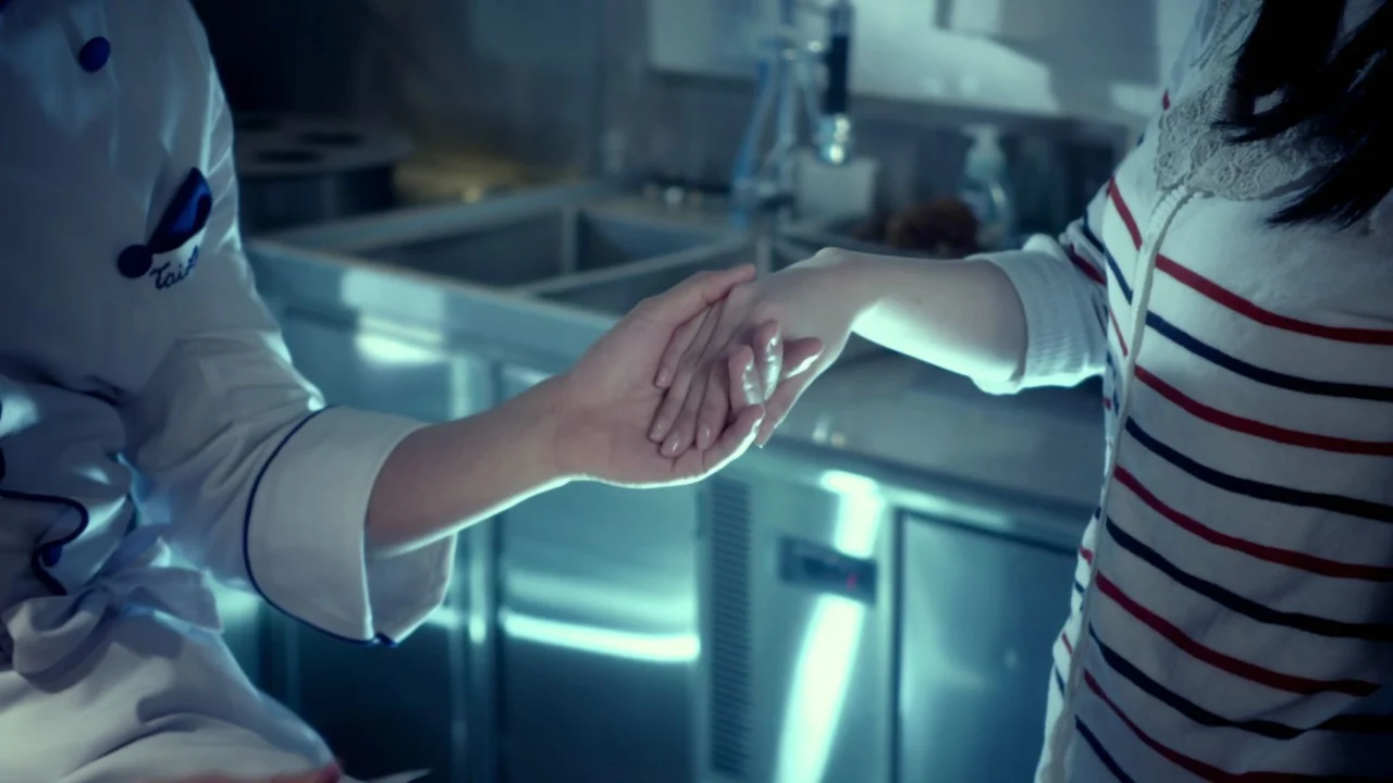 Thiên Sinh Ái Tình